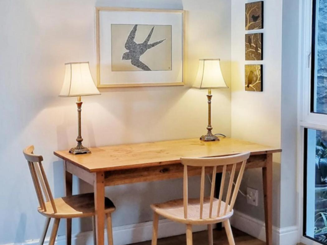 The Dragon Tree Guesthouse カーク・ベイ エクステリア 写真